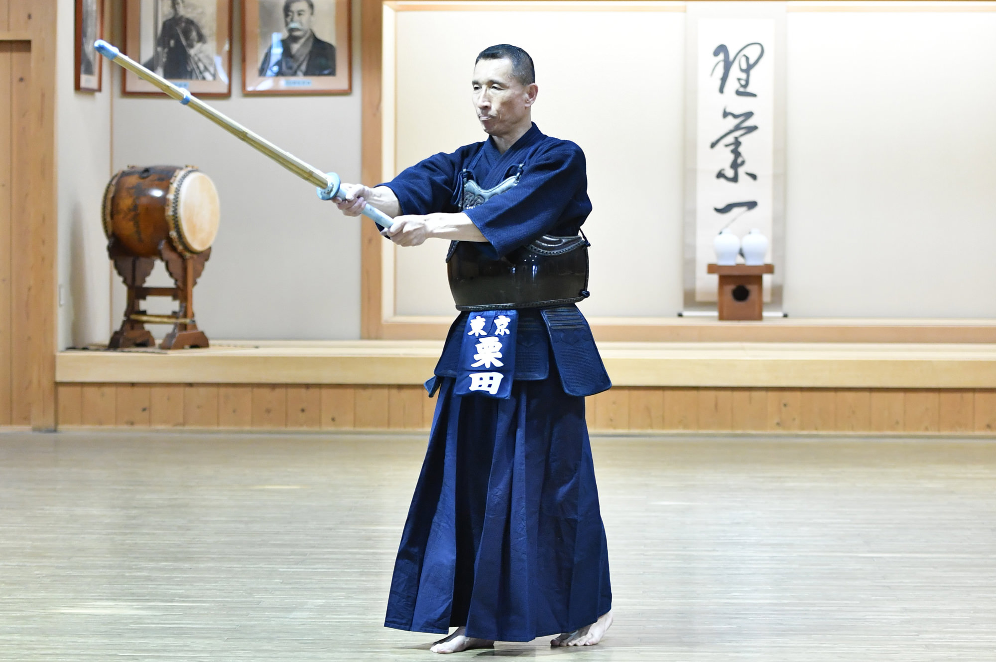 The Suburi of a First-class Kenshi | Kendo Jidai International